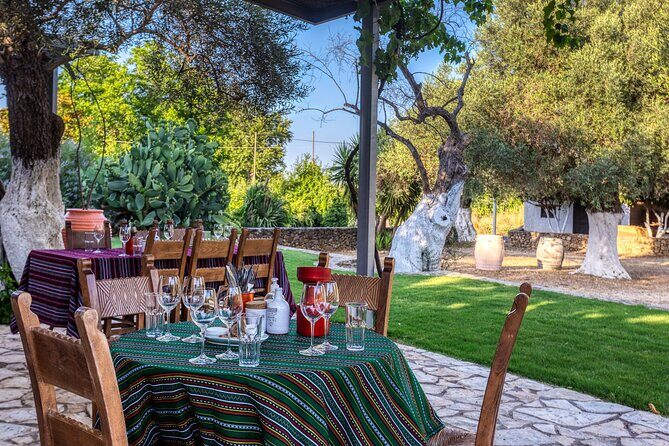 Private: Jeep Safari in 2 Wineries and Samaria Gorge with Lunch - A Deep Dive into the Experience