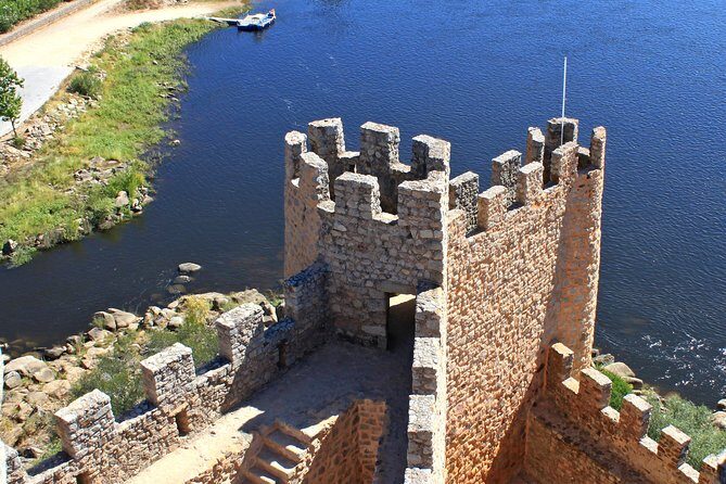 Private Knights Templar Full-Day Tour to Tomar, Almourol Castle and Constância - Real Traveler Insights and Feedback