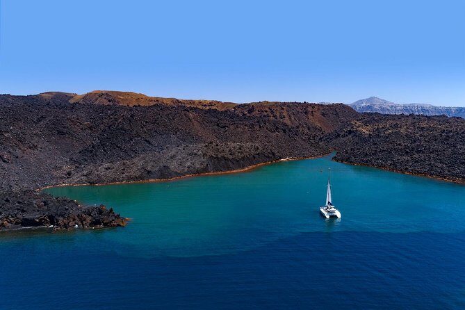 Private Luxury Caldera Cruise with a rich BBQ meal and Open Bar! - Who Would Love This Tour?