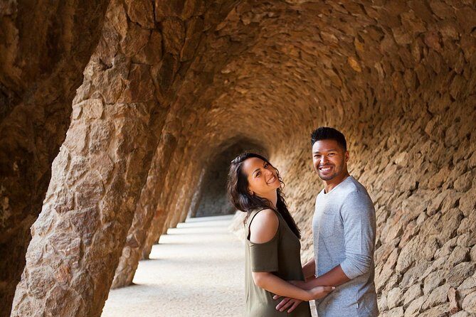 PRIVATE Park Güell Photoshoot Skip the line - Pros and Cons: Is It For You?