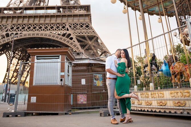 Private Photoshoot in Paris Monuments - The Practical Side: What To Expect