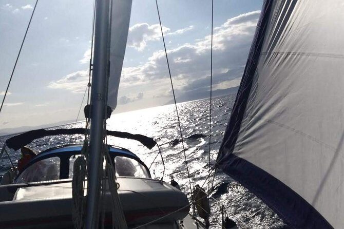 Private sailing tour at the Makarska Riviera - The Real Traveler Insights