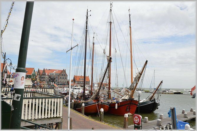 Private Sightseeing to Windmills, Volendam, Marken from Amsterdam - What Makes This Tour Stand Out?