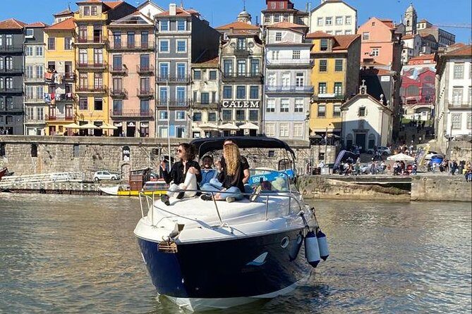 Private tasting in the Douro (1 to 6 people) on a Yacht just for you - Who should consider this experience?