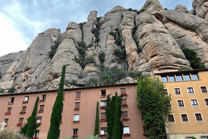 Private Tour from Barcelona to Monserrat - What the Reviews Say