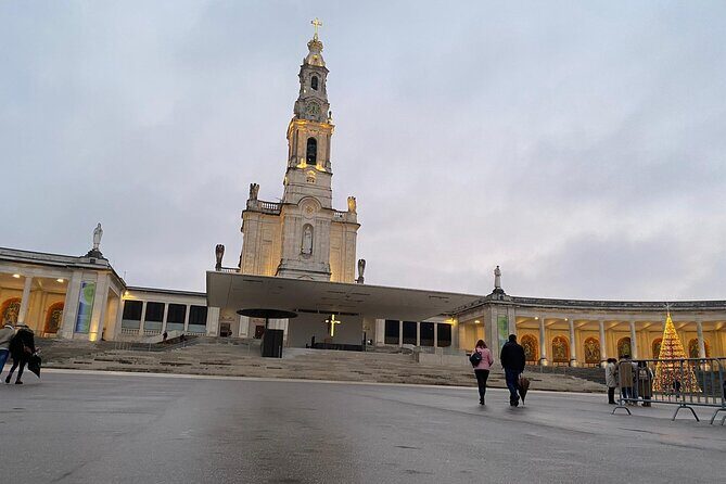 Private Tour from Lisbon to Fatima Nazare and Obidos - The Itinerary Breakdown