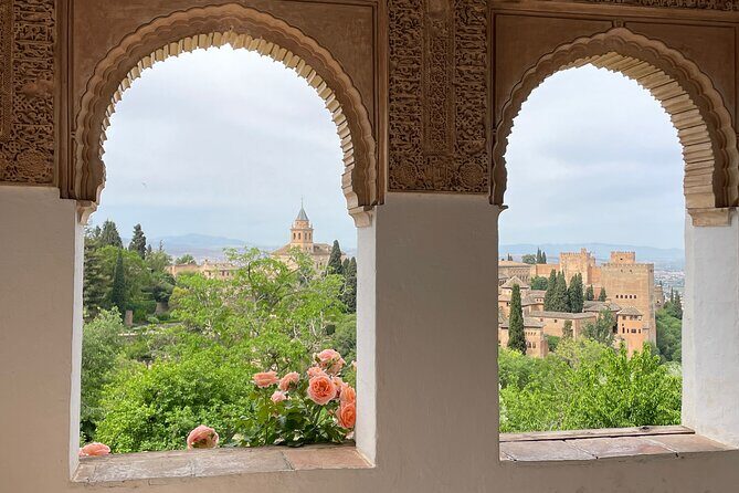 Private Tour of the Alhambra in Granada (includes tickets) - The Value of a Guided Experience