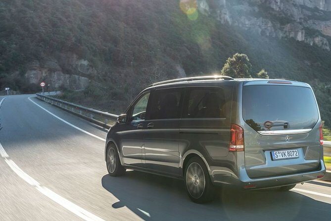 Private Transfer From Bergen Hotel to Bergen Airport - What This Private Transfer Offers