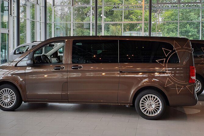 Private Transfer from Grindelwald to Zurich Airport - What to Expect on Your Journey