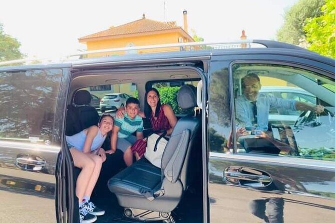 Private transfer from Napoli to Sorrento - How the Journey Unfolds