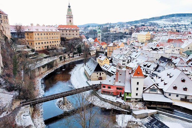 Private transfer in a Sanitized Car Prague to Vienna with 2h stop Cesky Krumlov - The Experience in Detail