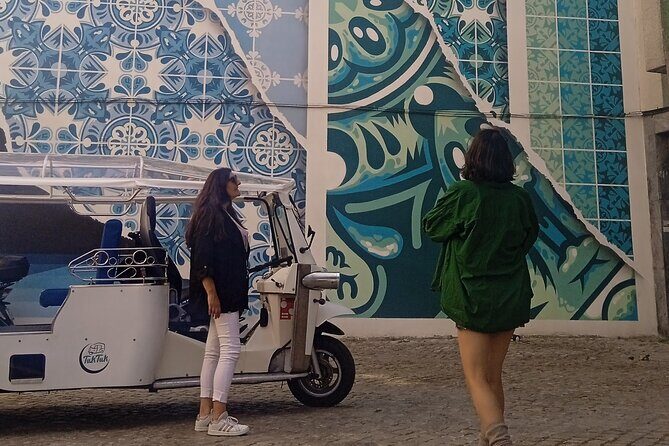 Private Tuk Tuk of the Old Town Lisbon and Street Art Highlights - A Deep Dive into the Itinerary