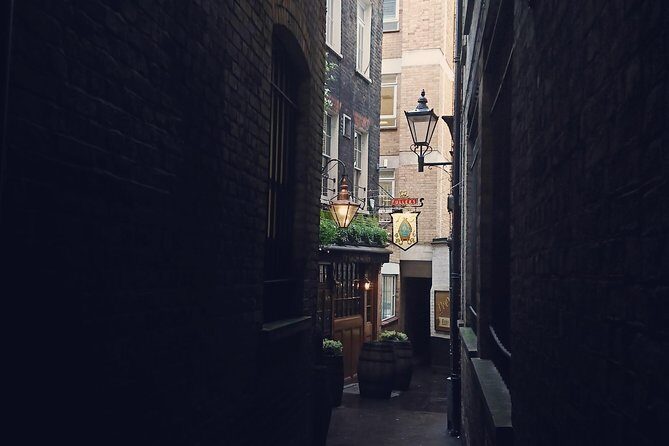 Private Walking Tour: Historic and Hidden Pubs of London - The Real Deal: What Makes This Tour Stand Out
