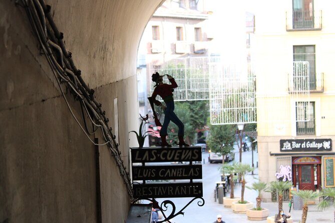 Private Walking Tour of the Center of Madrid and Retiro - What We Think About the Value