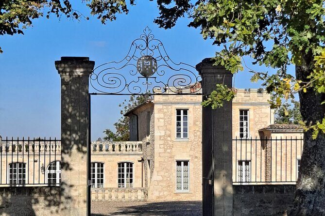 Private Wine Lovers - Super St Emilion - behind the scenes visits top chateaux and medieval town - Who Will Get the Most Out of This Tour?