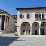 Pula Private 2-Hour Guided Walking Tour - How the Experience Works