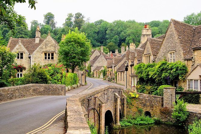Quintessential Cotswolds Half-Day tour from Bath (for 2-8 guests) - Why This Tour Is a Great Choice
