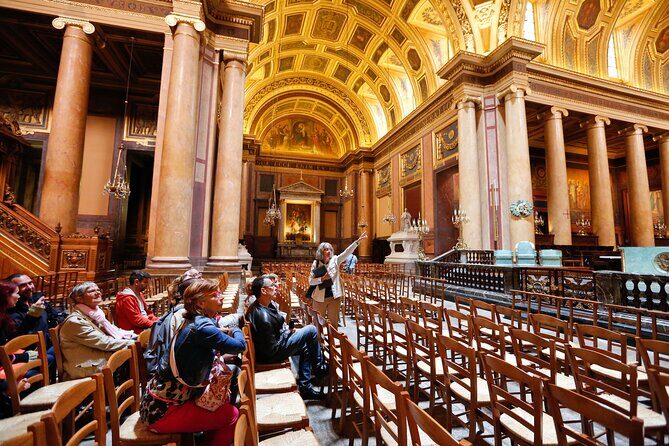 Rennes: Private guided walking tour of the city centre - Who Should Consider This Tour?