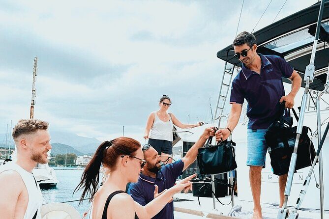 Rethymno: Private Catamaran Cruise with Lunch and Drinks - Price and Value