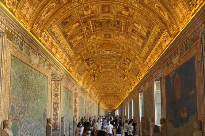 Rome: Vatican Museums, Sistine Chapel and St. Peter's Square Tour - Real Traveler Insights
