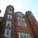 Royal Historic Pubs Walking Guided Tour in London - What You Can Expect From the Highlights