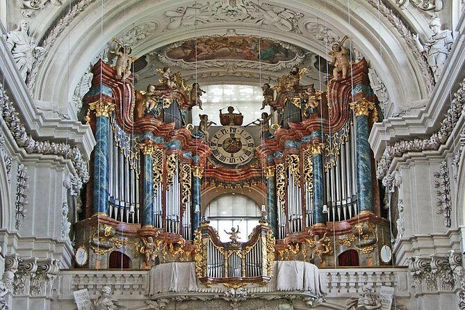 Royal Palace & Old City Madrid Guided Tour Semi-Private 8ppl Max - Practical Details & Tips