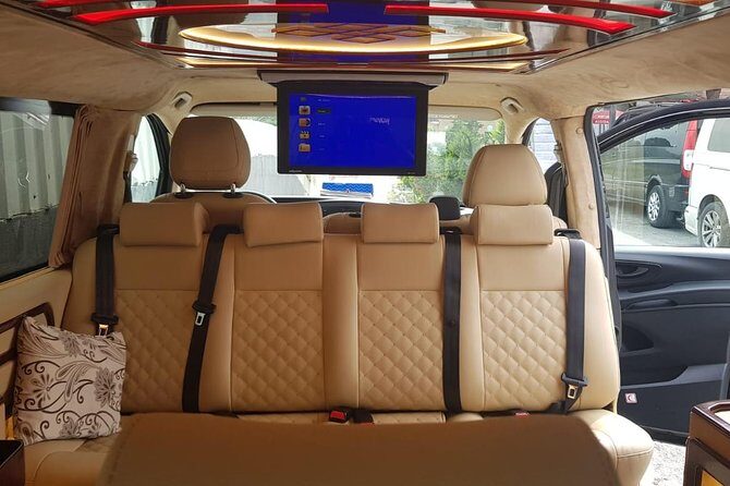 Sabiha Gokcen Airport Transfer - Round Trip - The Ride and the Route