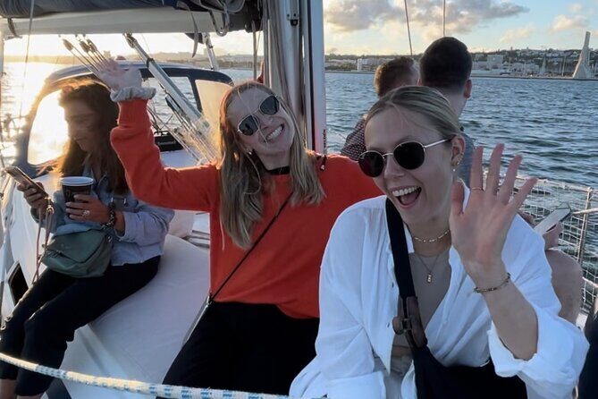 Sailboat Excursion along the Magnificent Tagus River - The Experience and Its Highlights