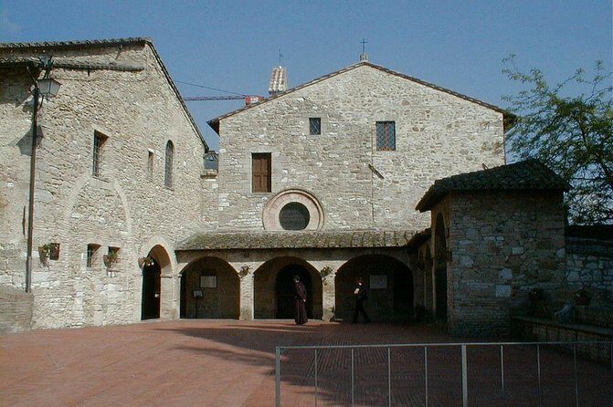 Sanctuaries and Franciscan Sites surround Assisi - The Itinerary Step-by-Step