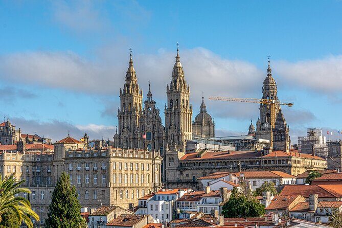 Santiago de Compostela Private Walking Tour with Cathedral Ticket - The Experience: What to Expect