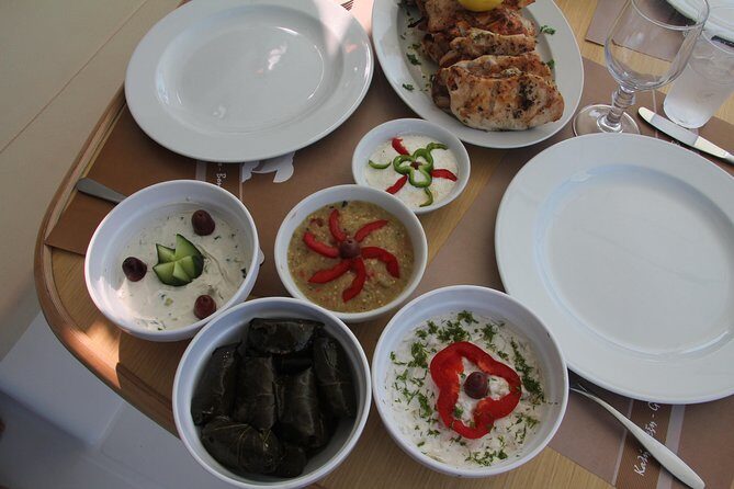 Santorini Luxury Sailing Catamaran Cruise with BBQ, Drinks and Transfer - FAQ