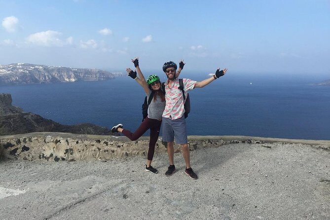 Santorini Tour on Electric Bikes & Scooters - The Itinerary Breakdown