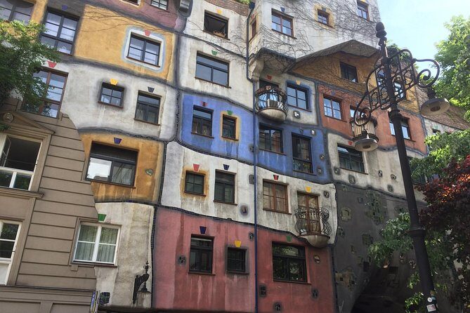 Scenic Private Transfer from Prague to Vienna or Vienna to Prague - Analyzing the Cost and Value