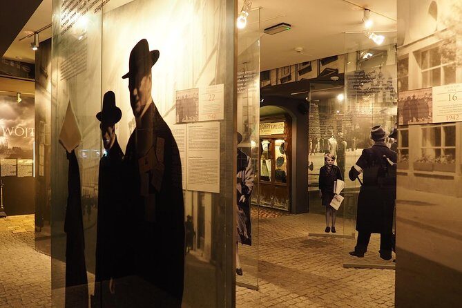 Schindler's List - Oskar Schindler Factory Museum Guided Tour - Who Should Consider This Tour?