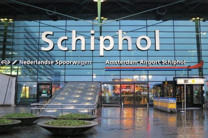Schiphol Airport to Amsterdam - What to Expect on Your Transfer
