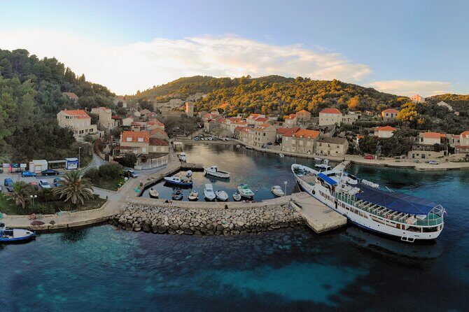 Sea Kayaking and Snorkeling to Green Cave on Sipan island from Lopud - Why This Tour is Worth Considering