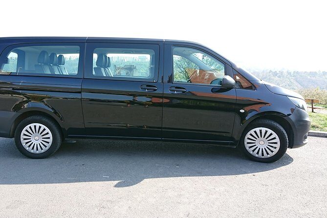 Shared Departure Transfer: Prague Hotel to Prague Airport - What the transfer experience actually feels like