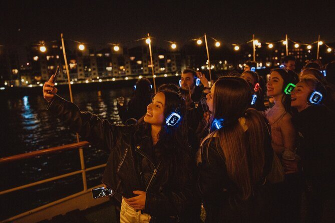 Silent Disco London Thames Boat Party - Who Is This Tour Best For?