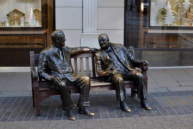 Sir Winston Churchill Private Walking Tour & War Rooms - Walking the Line Between History and Sightseeing