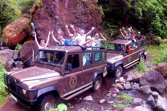 Skywalk with Wines Tasting and Vineyards Half day 4x4 Adventure - Who Should Book This Tour?