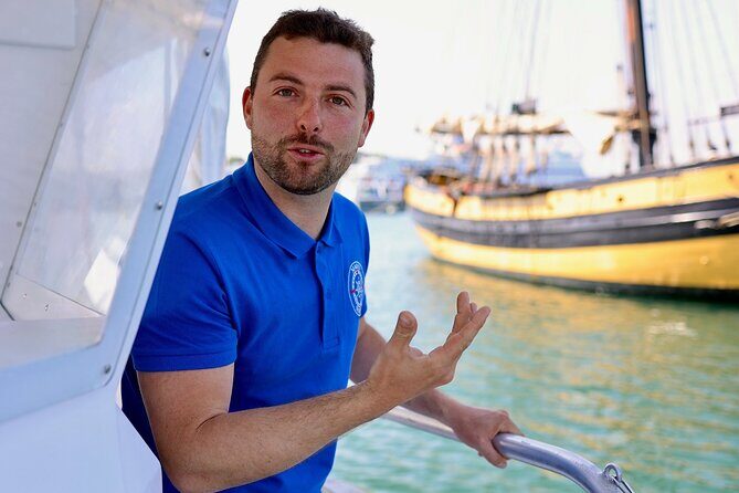 Small group boat trip with a local - Practical Details and Tips