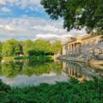 Small-Group Historical Guided Tour of Warsaw with pick up/drop off. Public Tour. - Umschlagplatz: A Difficult but Important Spot