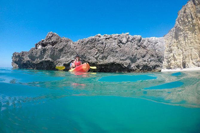 Small Group Kayak Tour along Sesimbra - Arrábida Natural Park - Why Choose This Kayak Tour?