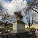 Small Group Marais/Place des Vosges Walking Tour -10 people max - Authentic Stories and Knowledgeable Guides