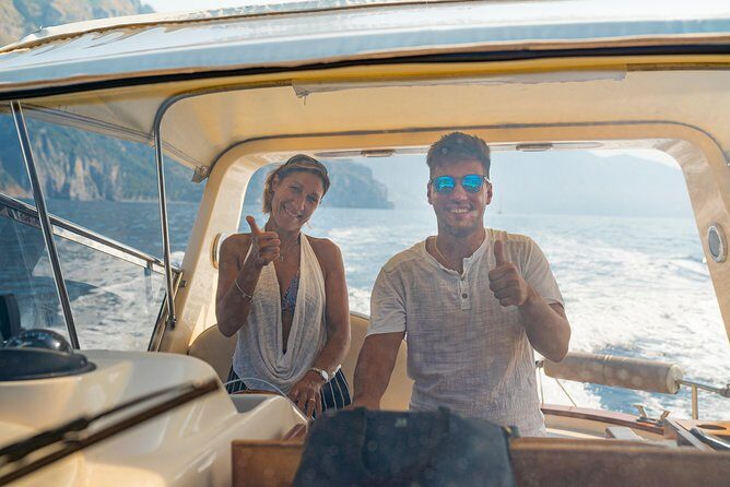 Small Group of Amalfi Coast Full Day Boat Tour from Positano - The Itinerary: What to Expect