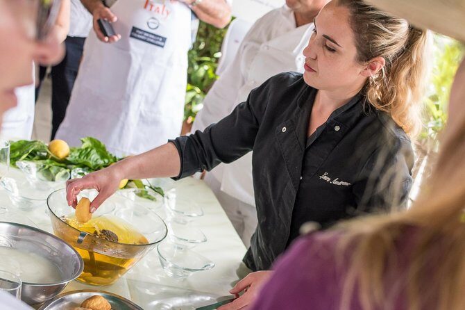 Sorrento Feast: Hands-On Pasta, Tiramisu & Limoncello Fun Class - The Experience’s Pros and Cons