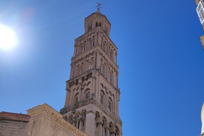 Split Walking Tour with a Licensed Local Guide - Value for Money and Group Size