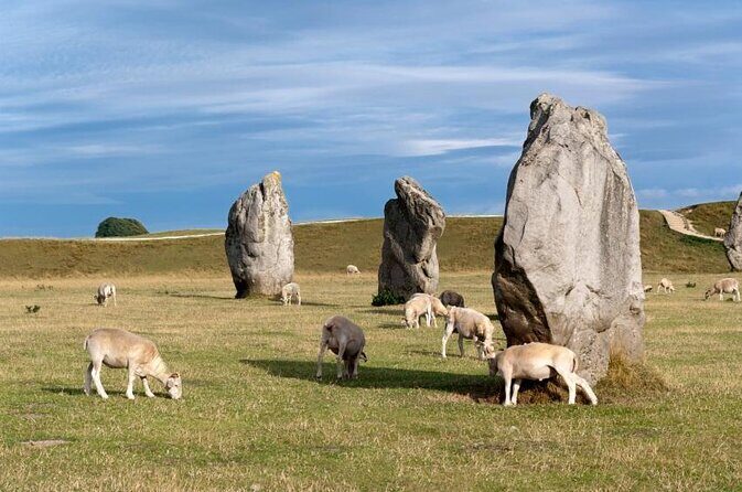 Stonehenge, Avebury,Cotswolds. Small group day tour from Bath - Logistics and Value