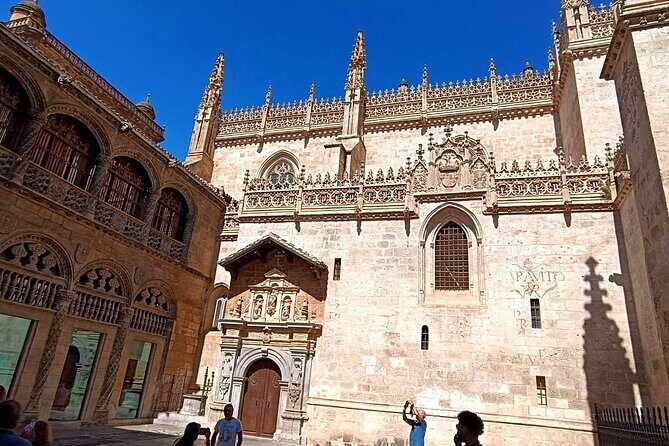 Stroll through Granada: historic center and Albayzín - What’s Included and What’s Not