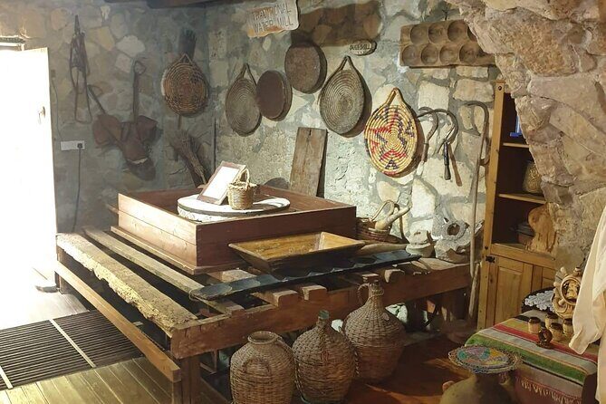 Sunday morning ride to Adonis Falls approx 3 hours - FAQ